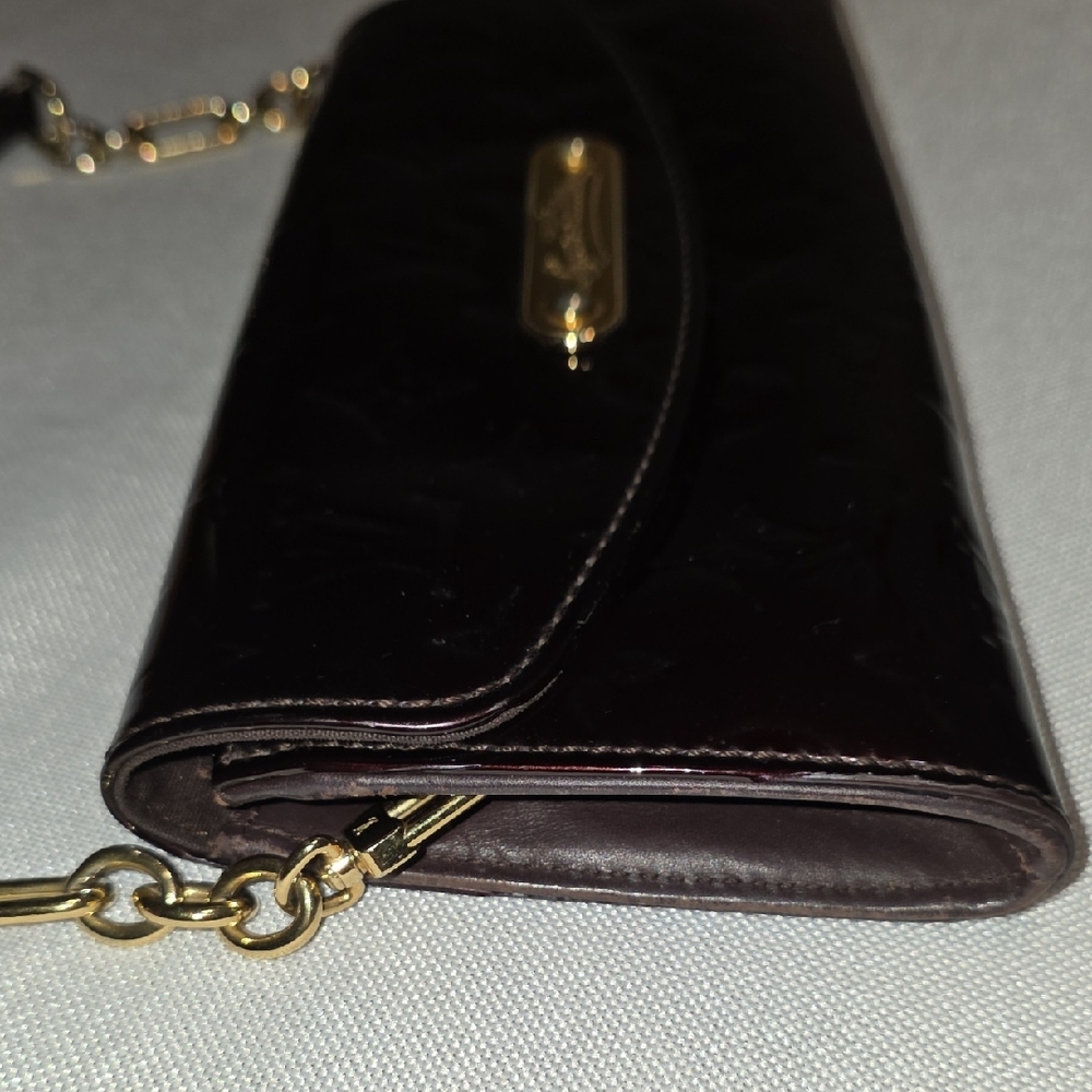 Louis Vuitton Patent Monogram Wristlet Clutch in Deep Wine - Picture 4 of 8